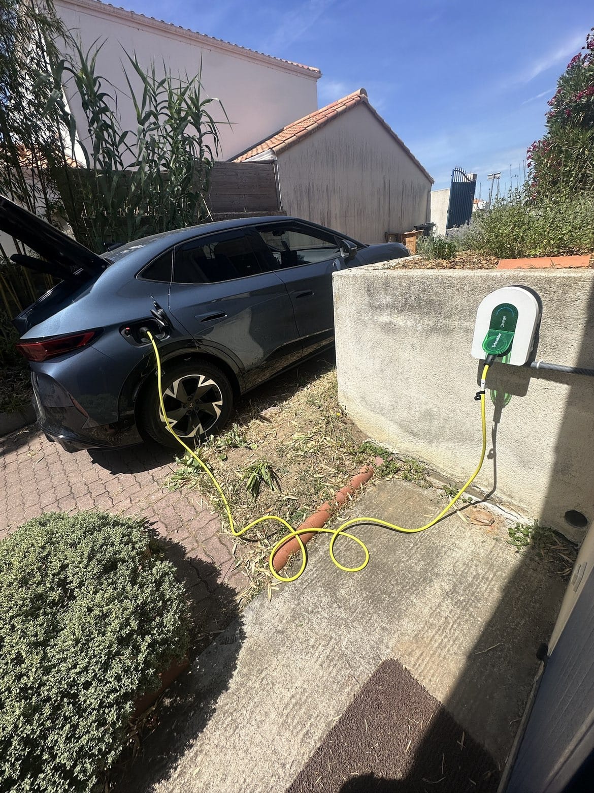 Recharge à domicile — réalisation Bornelia